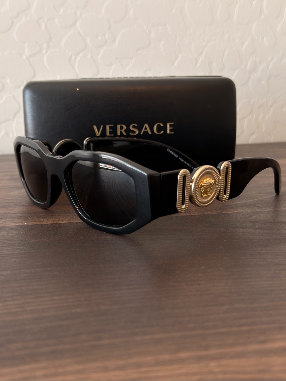 Authentic ! Versace Black Sunglasses with Gold Medallion Temple